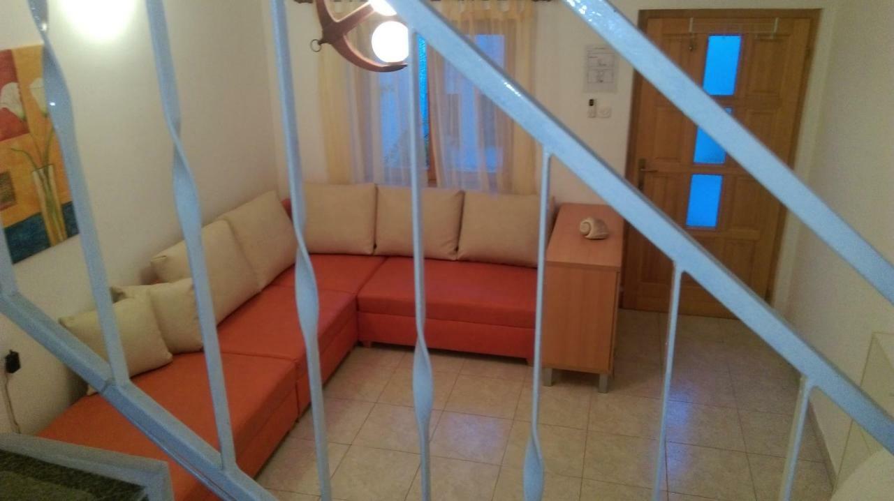 Apartman Restovic Bol Extérieur photo