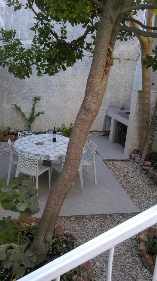 Apartman Restovic Bol Extérieur photo
