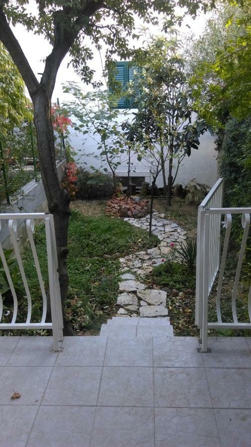 Apartman Restovic Bol Extérieur photo